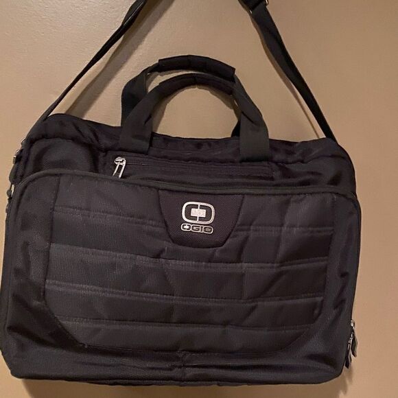 OGIO Black Messenger Laptop Bag - Picture 2 of 12